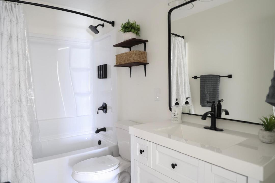 Photo of Bathroom in Berea