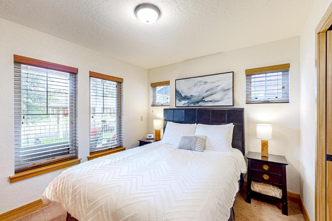 Photo of Bedroom in Dover Bay
