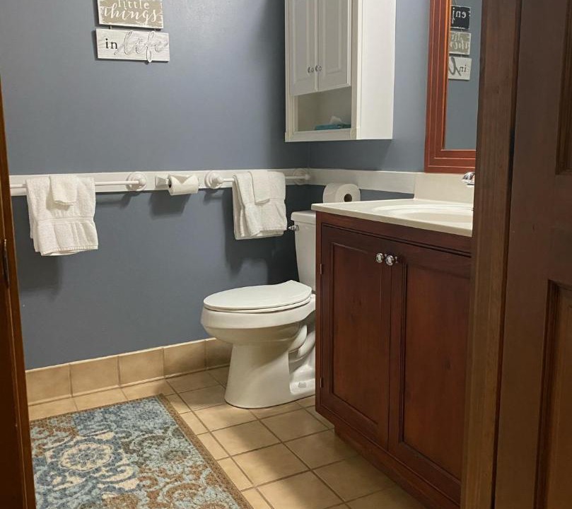 Photo of Bathroom in Snowshoe