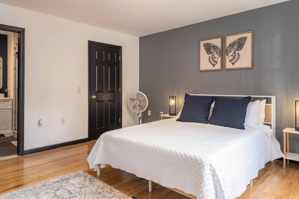 Photo of Bedroom in Jersey City