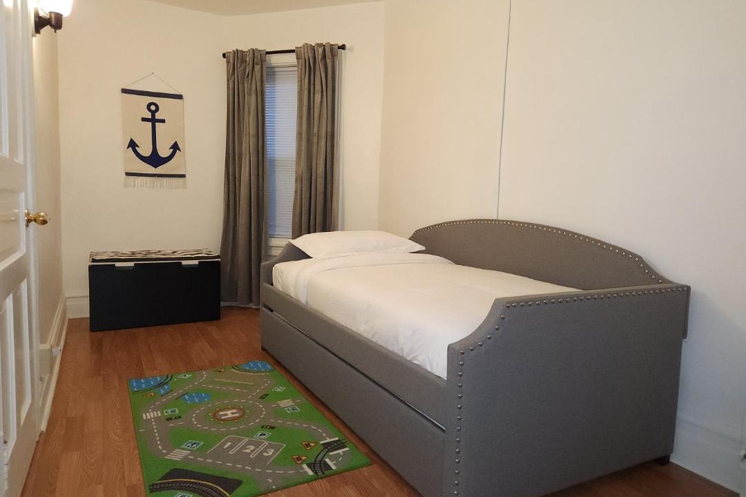 Photo of Bedroom in Bethlehem