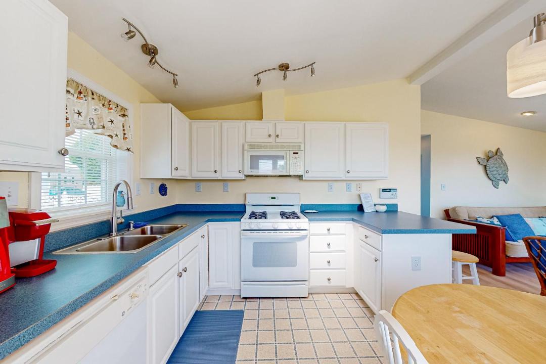 Photo of Kitchen in Assateague Pointe