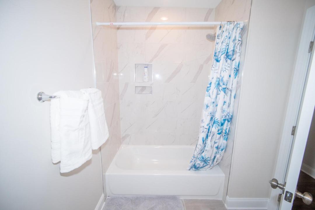 Photo of Bathroom in Brightwood Park