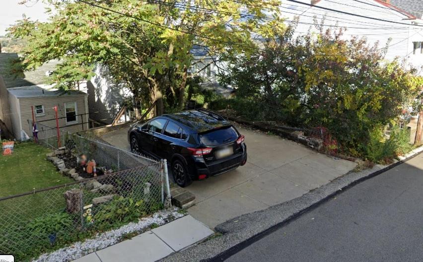 Photo of Others in South Side Slopes