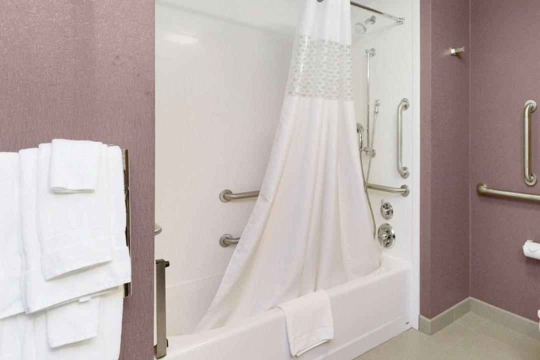 Photo of Bathroom in Homeacre-Lyndora