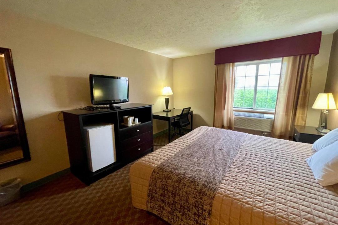 Photo of Bedroom in Connersville