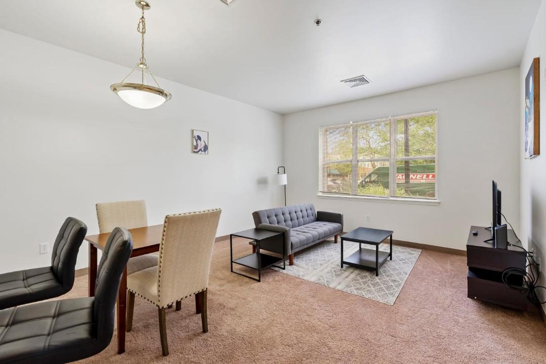 Photo of Livingroom in Pittsburgh