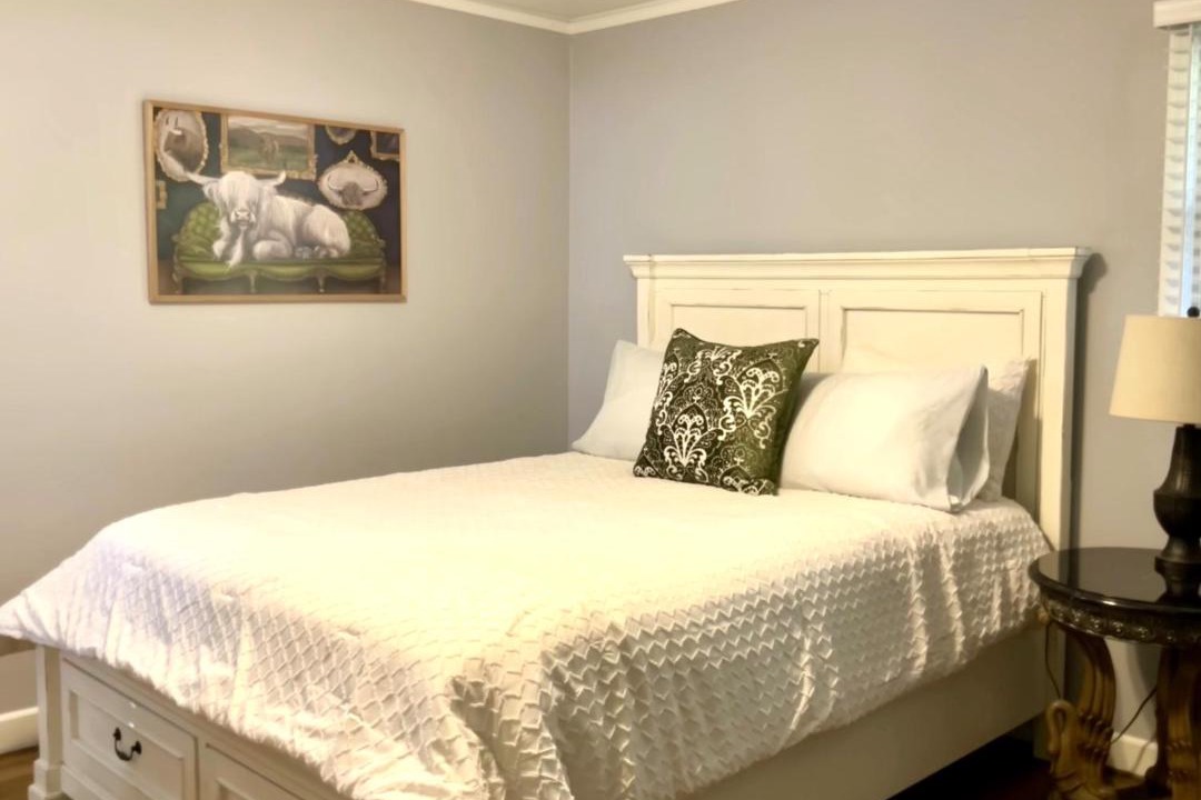 Photo of Bedroom in Greenville - Spartanburg