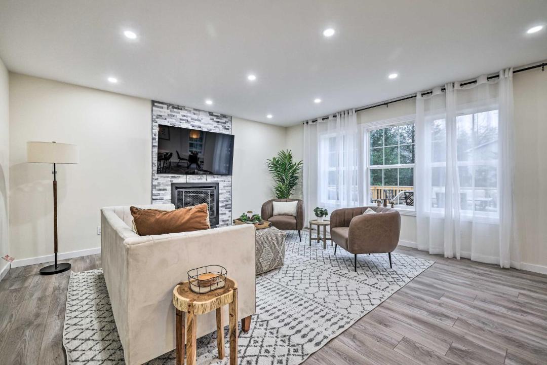 Photo of Livingroom in Pocono Summit