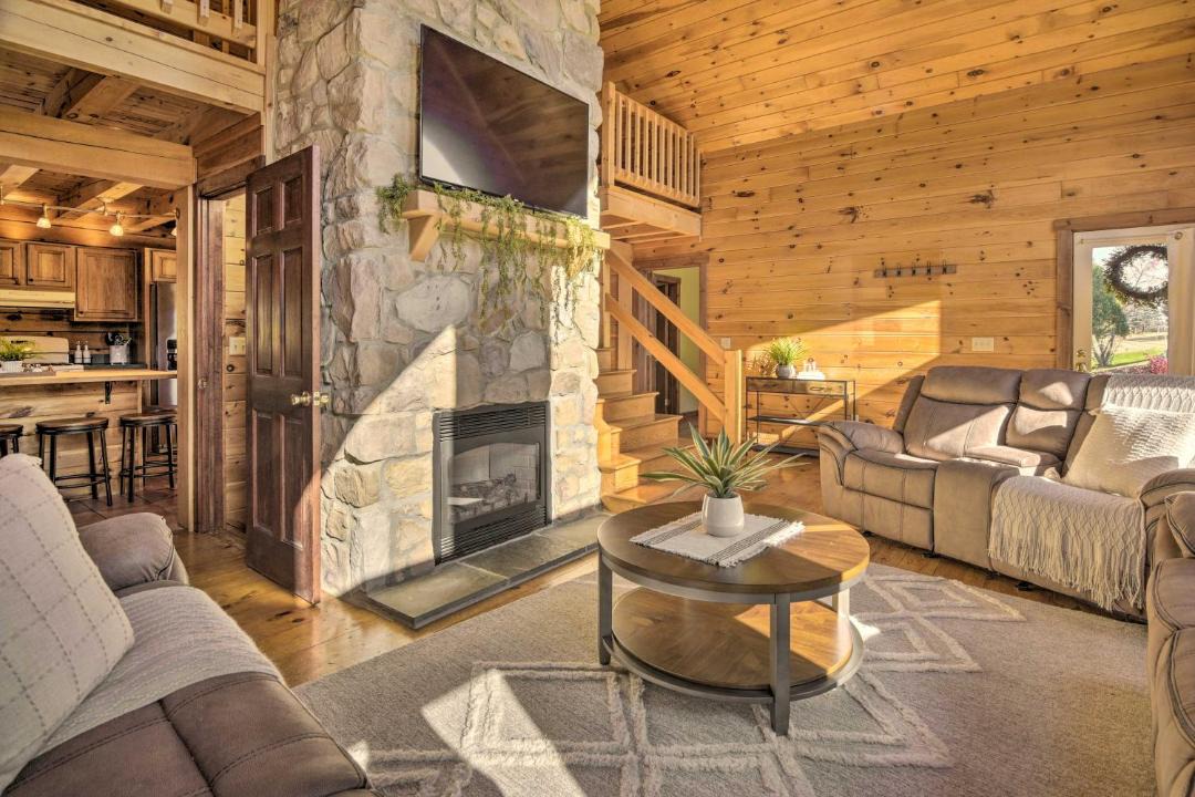 Photo of Livingroom in Mount Joy