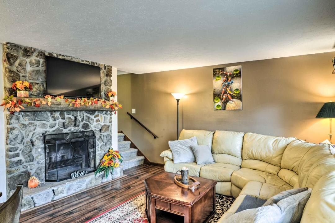 Photo of Livingroom in Farmington