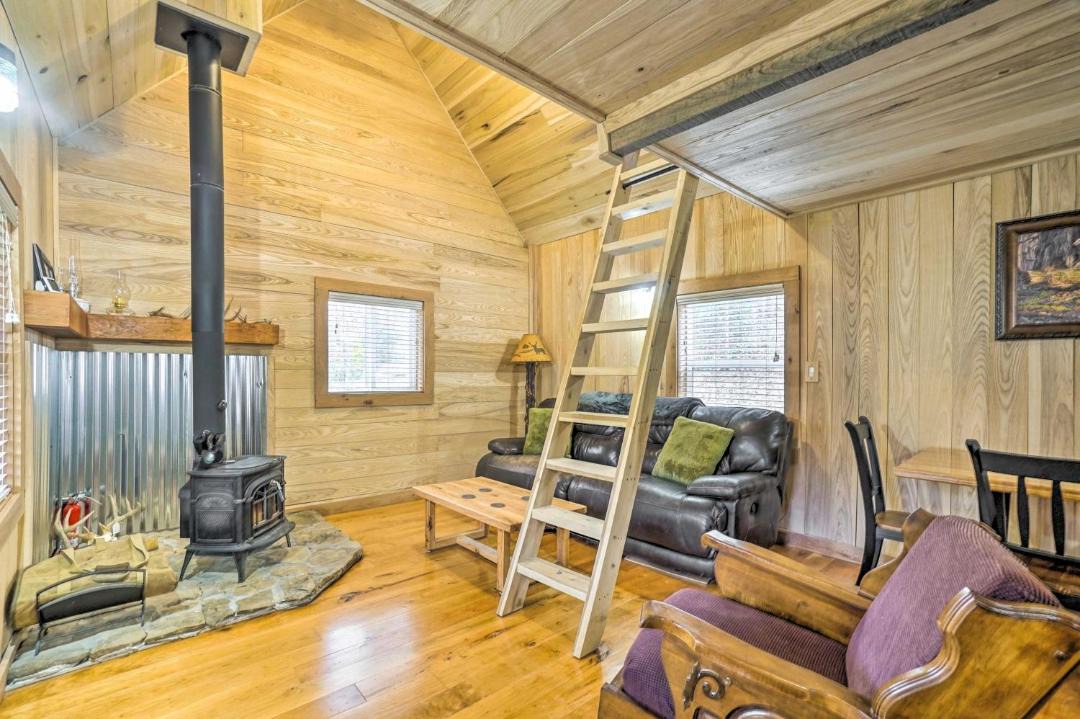 Photo of Livingroom in Gallipolis Ferry