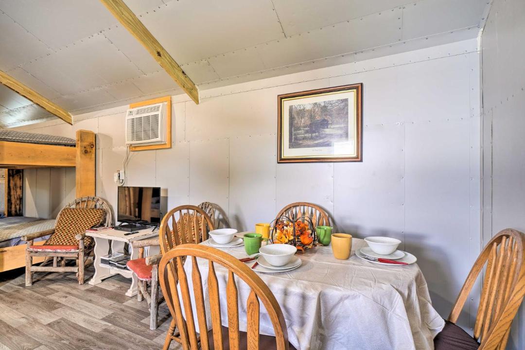 Photo of Livingroom in Winona