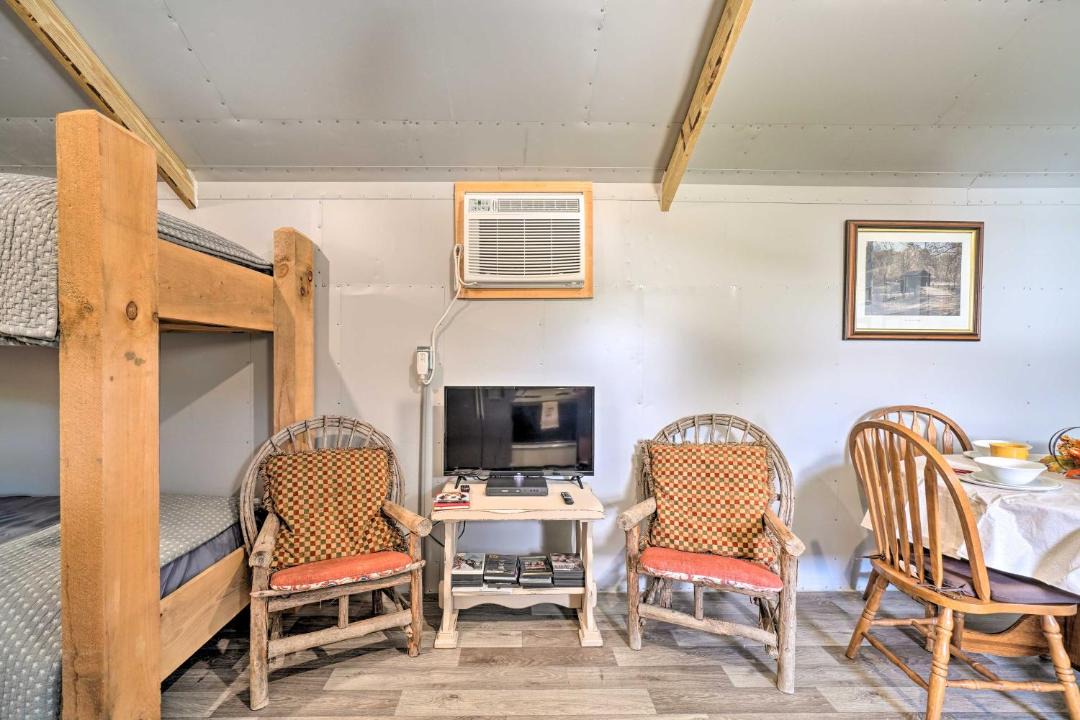 Photo of Livingroom in Winona