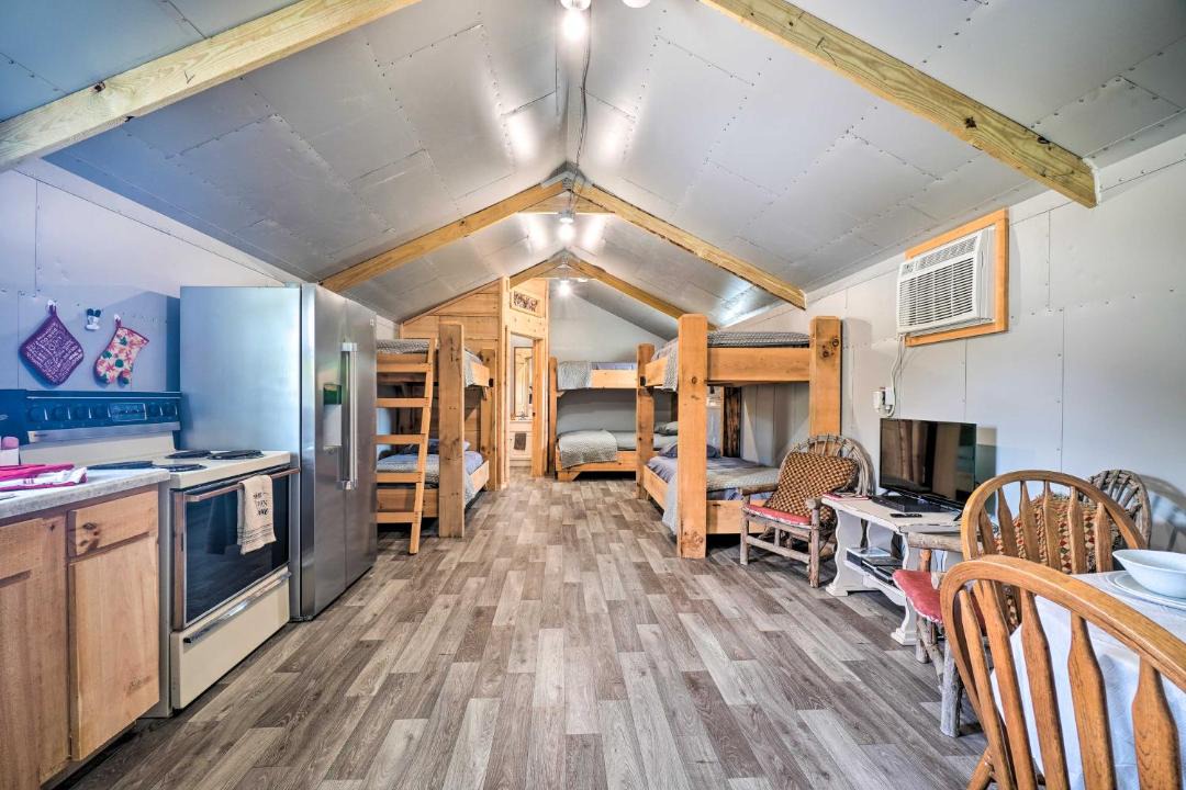 Photo of Livingroom in Winona