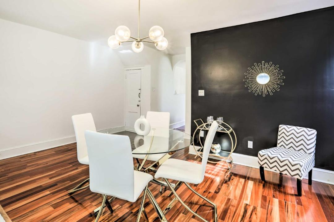Photo of Livingroom in North Philadelphia
