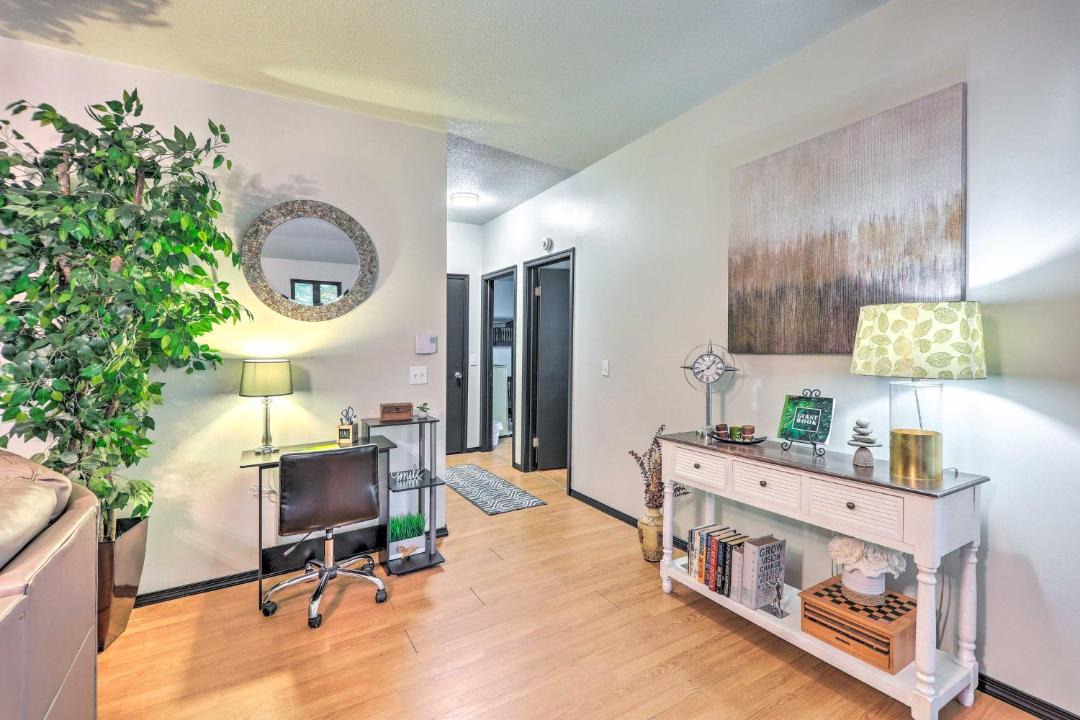 Photo of Livingroom in Tobyhanna