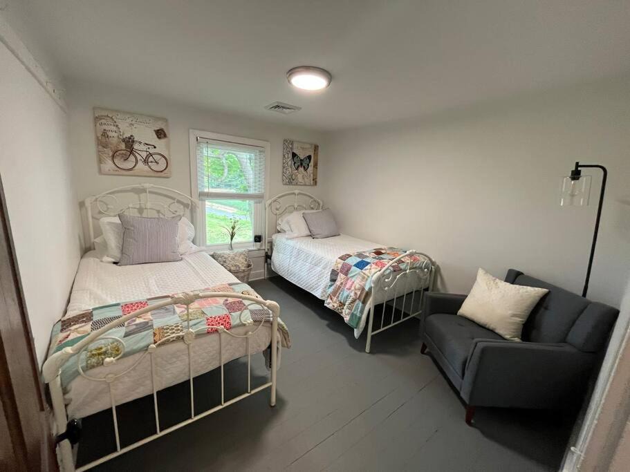 Photo of Bedroom in Uniontown