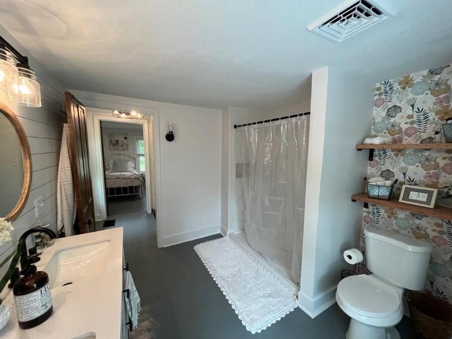 Photo of Bathroom in Uniontown