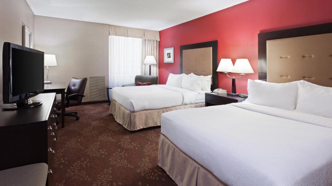 Photo of Bedroom in Mount Saint Joseph