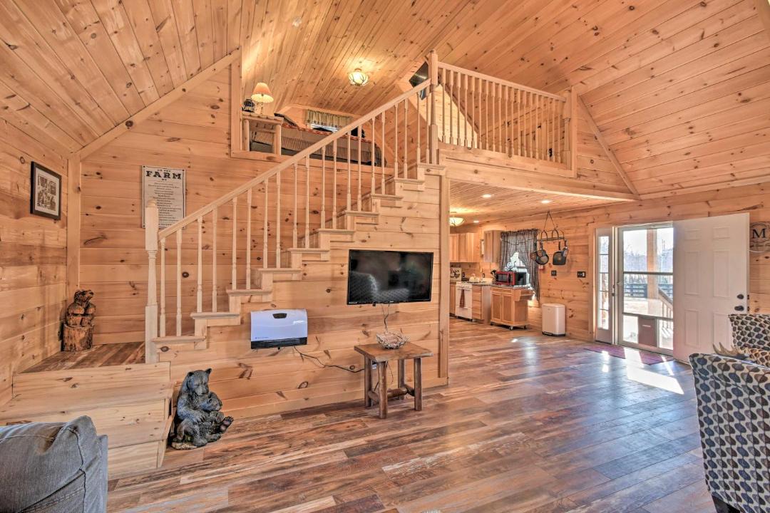 Photo of Livingroom in Berea