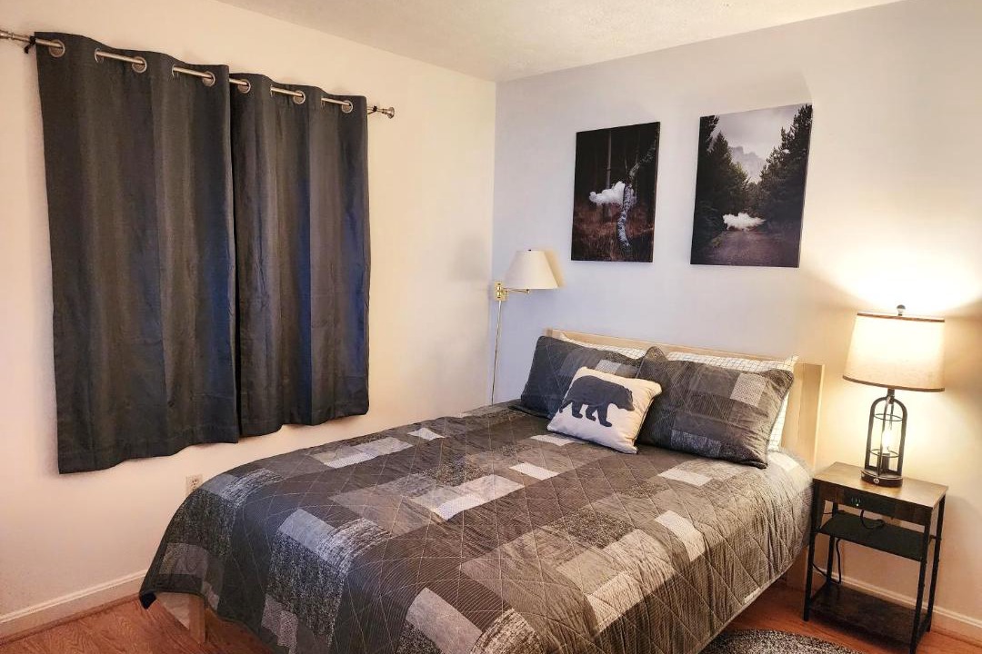 Photo of Bedroom in Davis