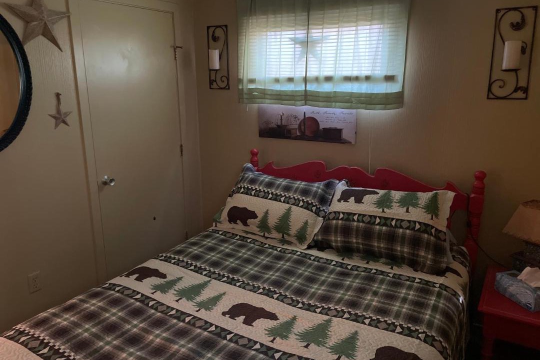 Photo of Bedroom in Claysburg