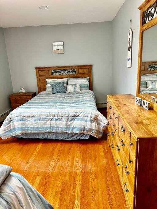 Photo of Bedroom in Seaside Heights