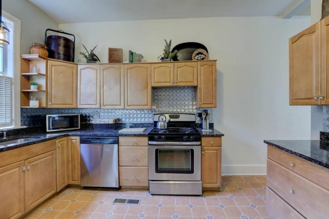 Photo of Kitchen in Midtown