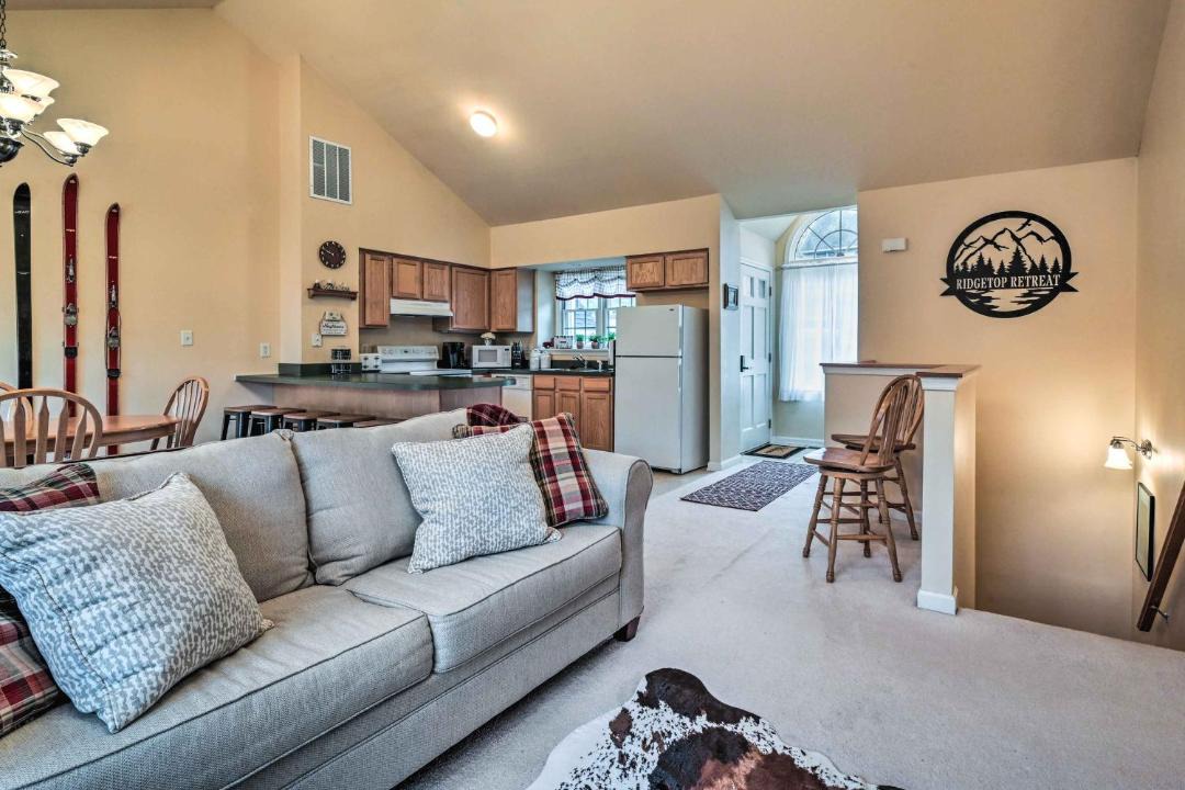 Photo of Livingroom in Mercersburg