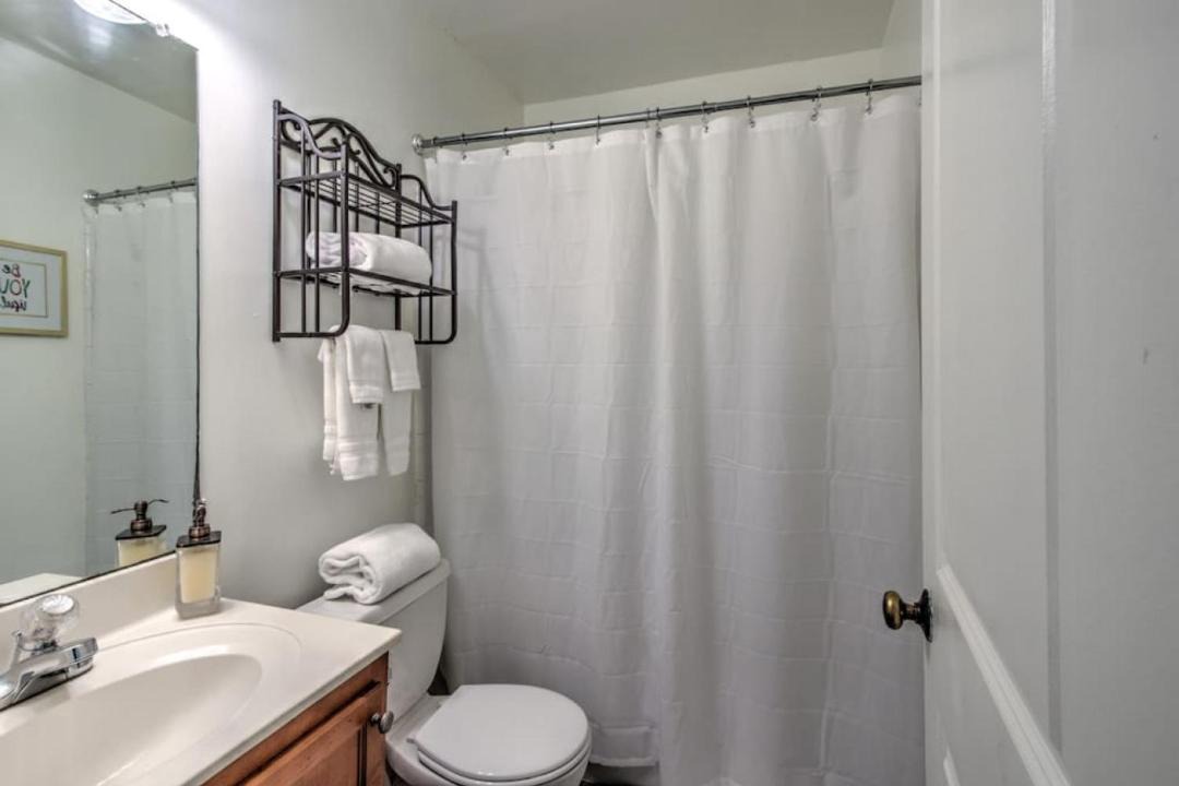 Photo of Bathroom in Midtown