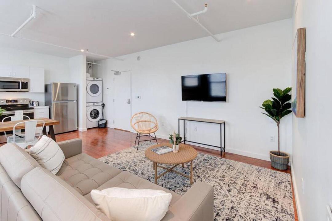 Photo of Livingroom in South Main Historic District