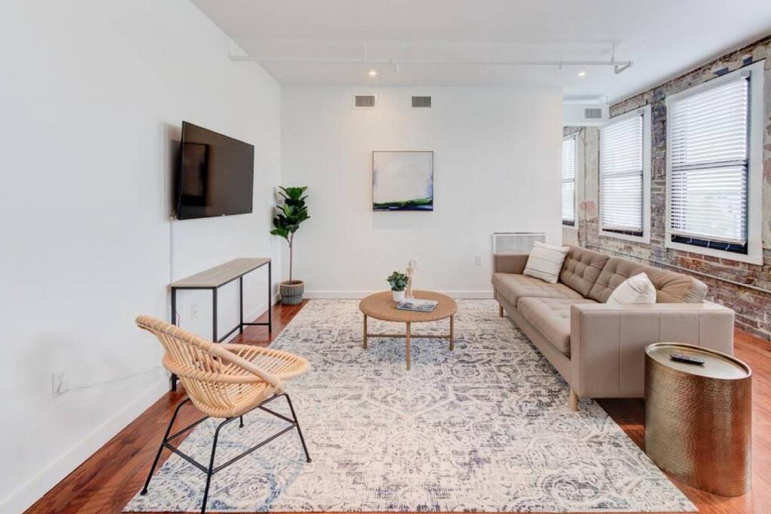 Photo of Livingroom in South Main Historic District