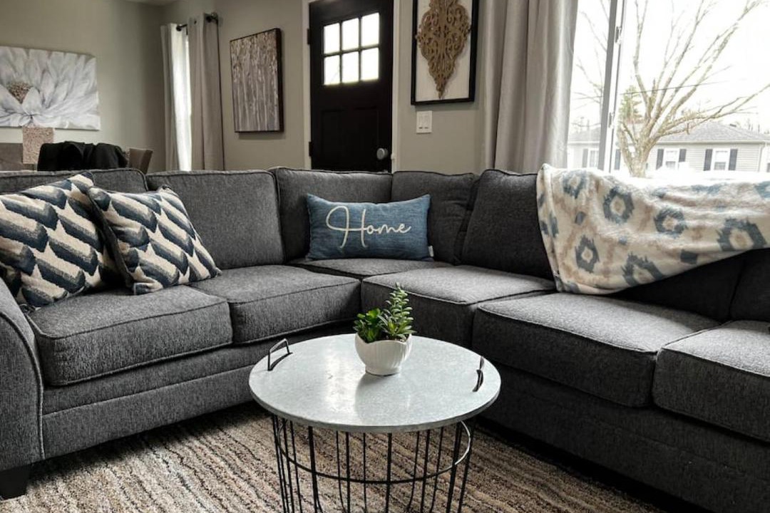 Photo of Livingroom in Mason