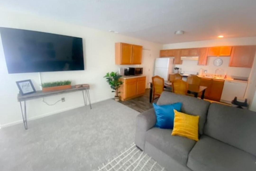 Photo of Livingroom in Monroe