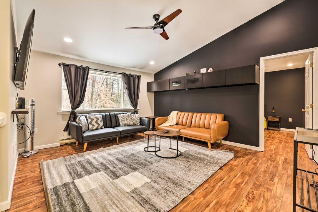 Photo of Livingroom in Tunkhannock Township