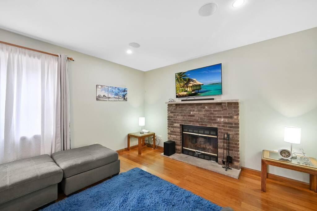 Photo of Livingroom in Tobyhanna