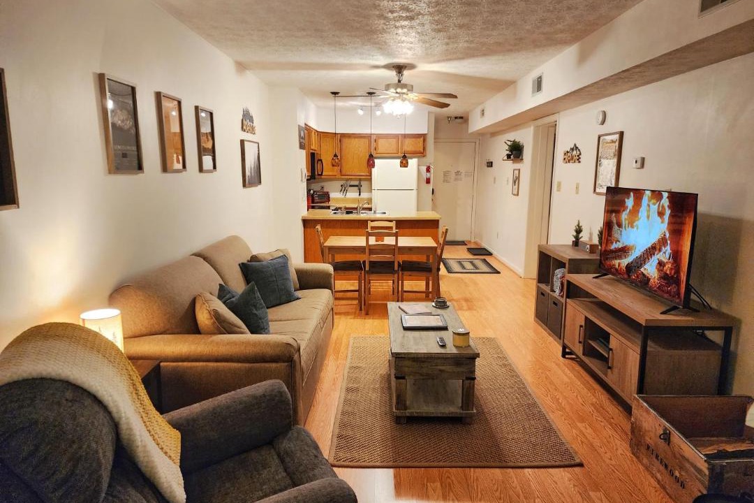 Photo of Livingroom in Davis