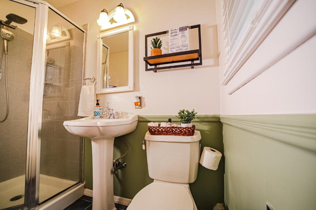 Photo of Bathroom in Wantage