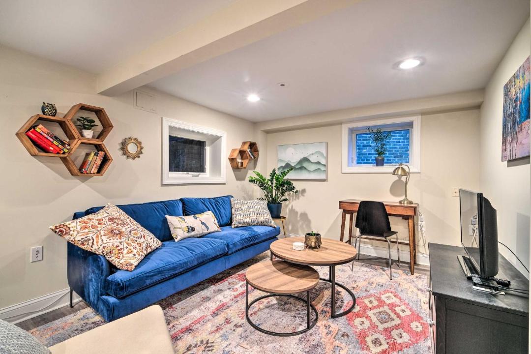 Photo of Livingroom in Mount Pleasant