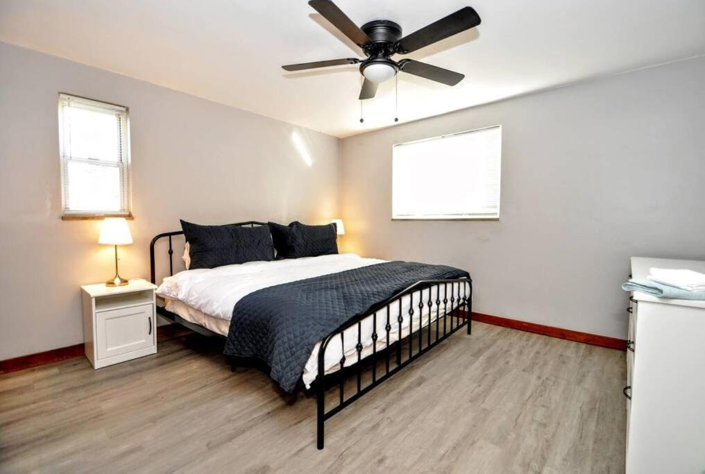 Photo of Bedroom in Brentwood