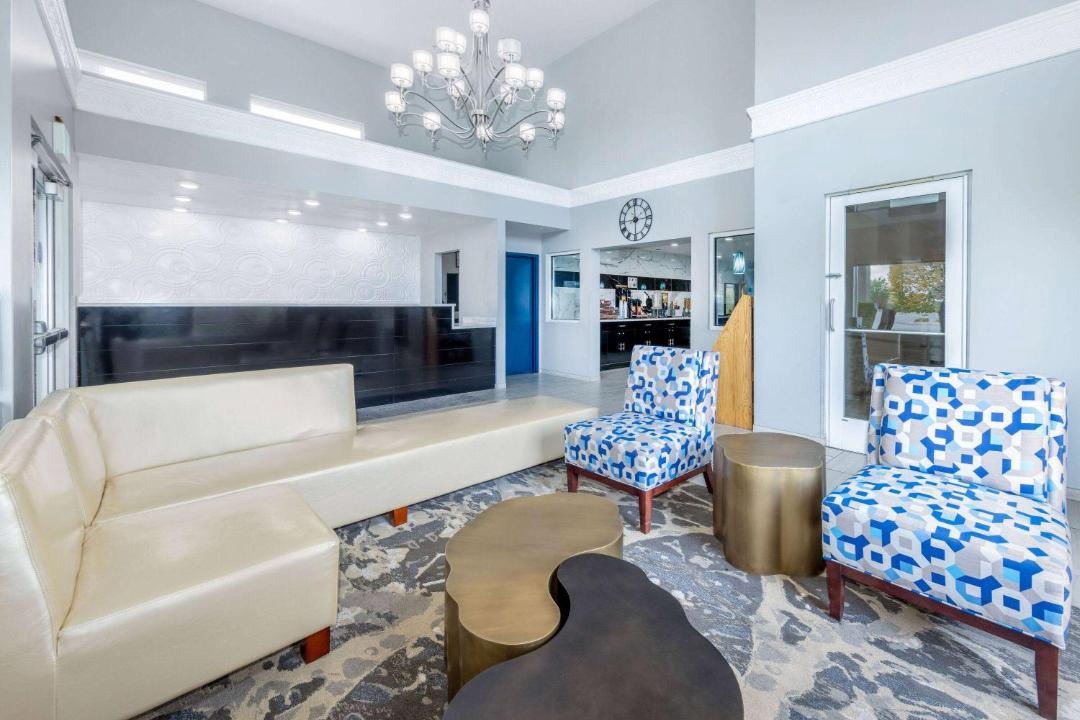 Photo of Livingroom in Springville