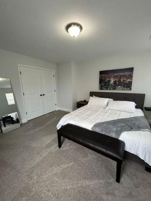 Photo of Bedroom in Downtown