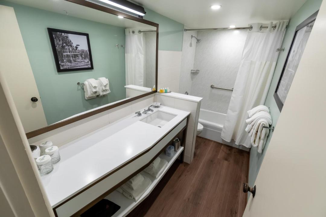 Photo of Bathroom in Wheeling