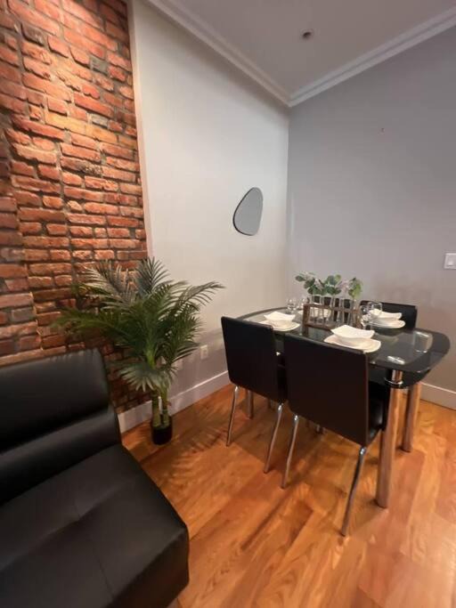 Photo of Livingroom in Crown Heights