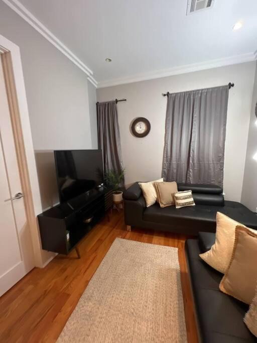 Photo of Livingroom in Crown Heights