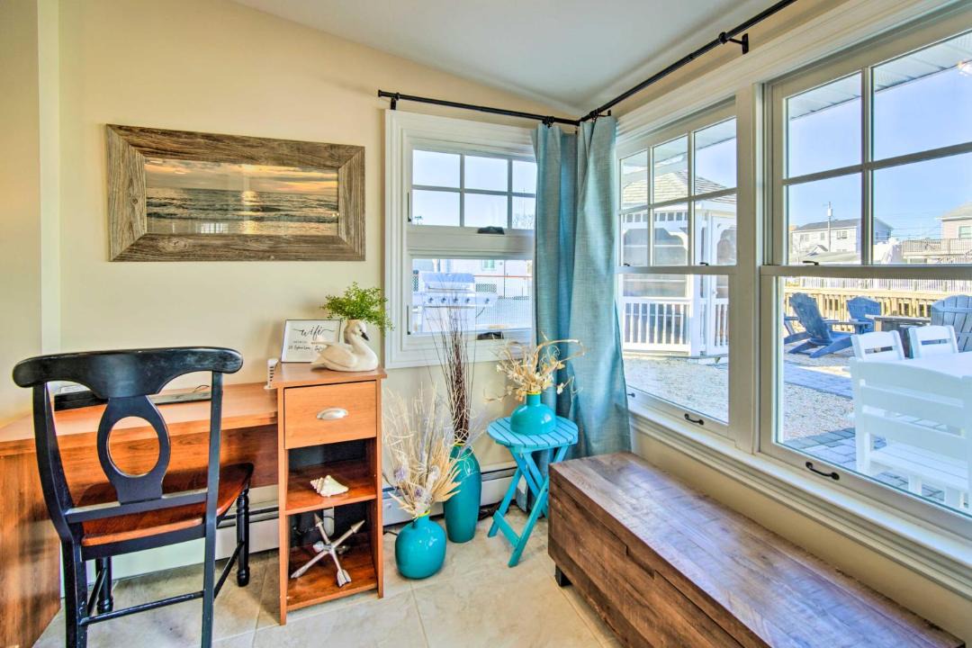 Photo of Livingroom in Beach Haven West
