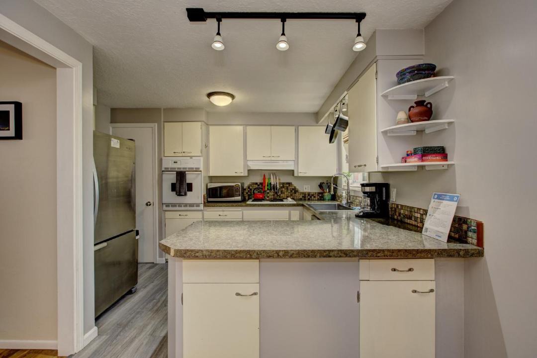 Photo of Kitchen in Sunset