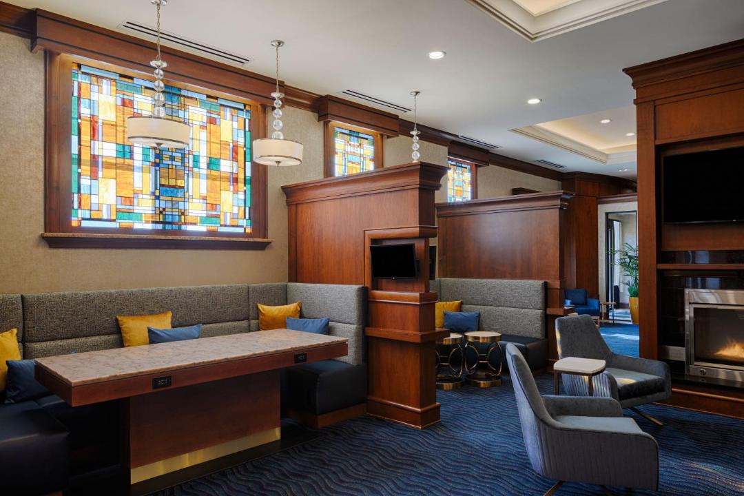 Photo of Livingroom in Central Business District
