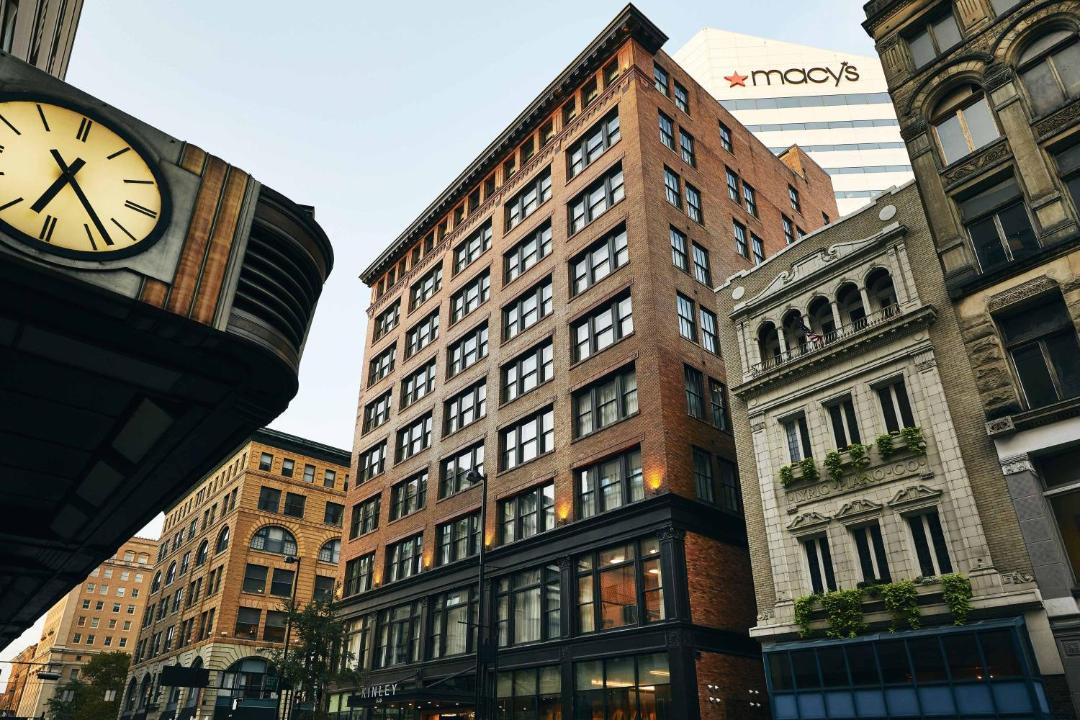 Photo of Others in Downtown Cincinnati